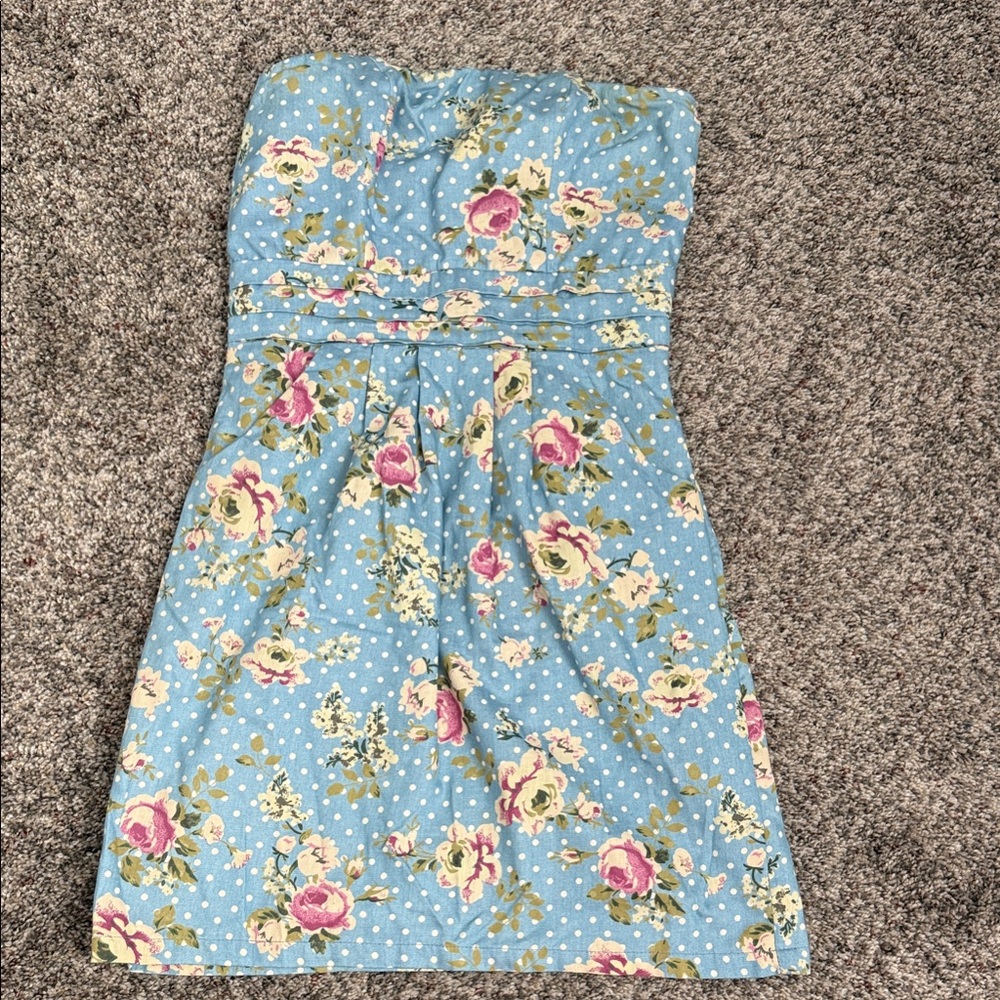 Charlotte Russe                                 Floral Strapless Dress